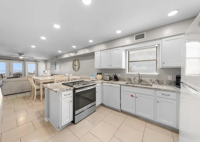 Holiday home Bonhomme Richard West By Youngs Suncoast