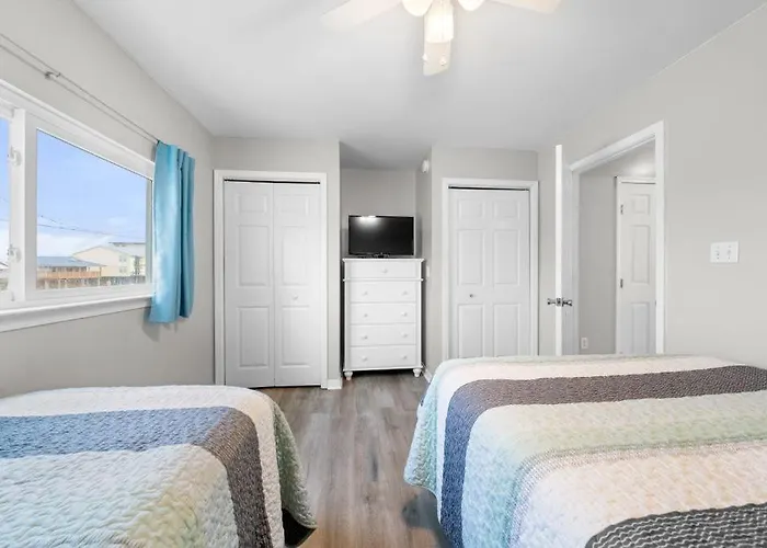 Holiday home Bonhomme Richard West By Youngs Suncoast *
